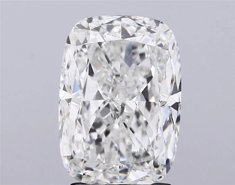 4.06ct Cushion modified Lab Grown Diamond (Colour F, Clarity VVS2, IGI Certified)