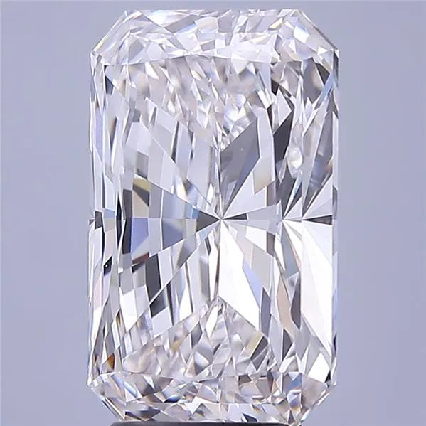 4.15ct Radiant Lab Grown Diamond (Colour F, Clarity VVS1, IGI Certified)