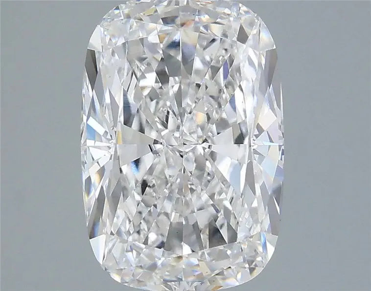 4.23ct Cushion modified Lab Grown Diamond (Colour E, Clarity VS1, IGI Certified)