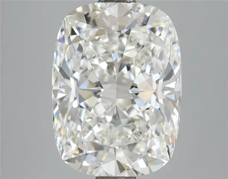 4.41ct Cushion modified Lab Grown Diamond (Colour F, Clarity VVS1, IGI Certified)
