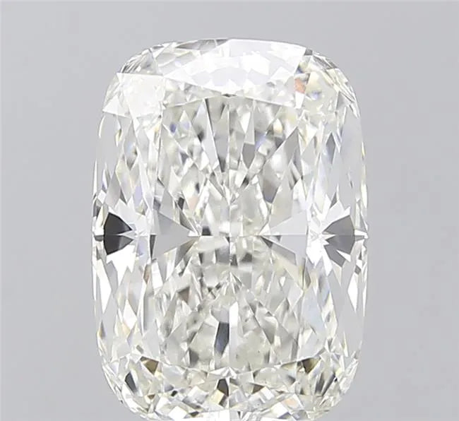 4.52ct Cushion modified Lab Grown Diamond (Colour G, Clarity VS1, IGI Certified)