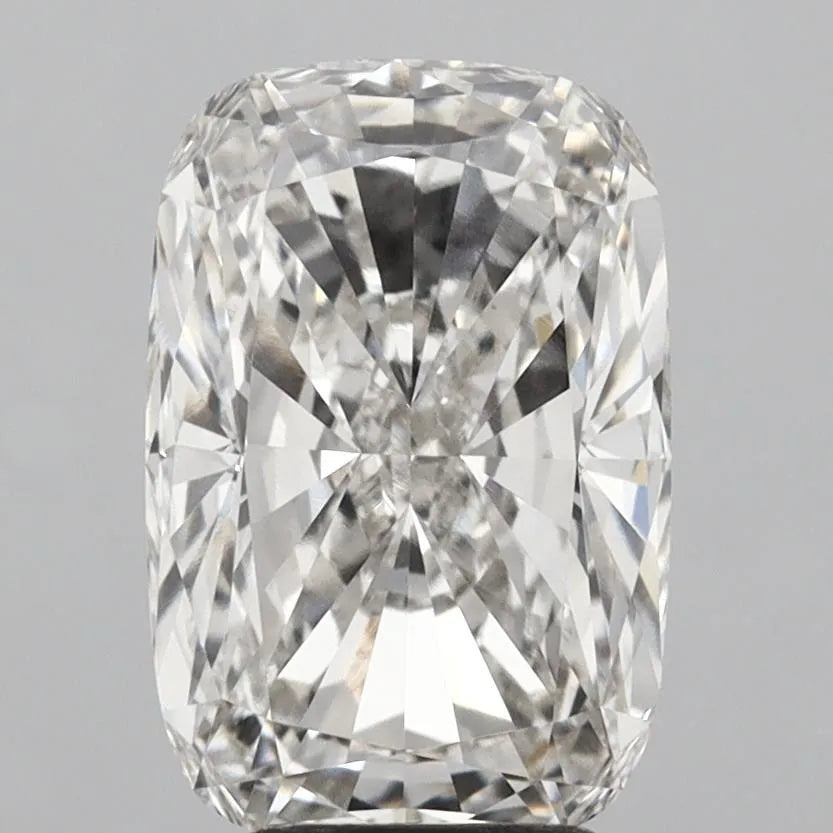 4.60ct Cushion modified Lab Grown Diamond (Colour G, Clarity VVS2, IGI Certified)