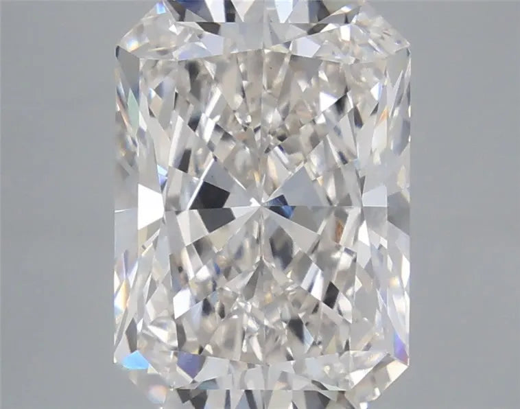 5.01ct Radiant Lab Grown Diamond (Colour H, Clarity VS1, IGI Certified)