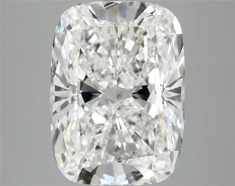 5.02ct Cushion modified Lab Grown Diamond (Colour E, Clarity VVS2, IGI Certified)
