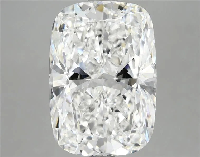 5.04ct Cushion modified Lab Grown Diamond (Colour E, Clarity VVS2, IGI Certified)