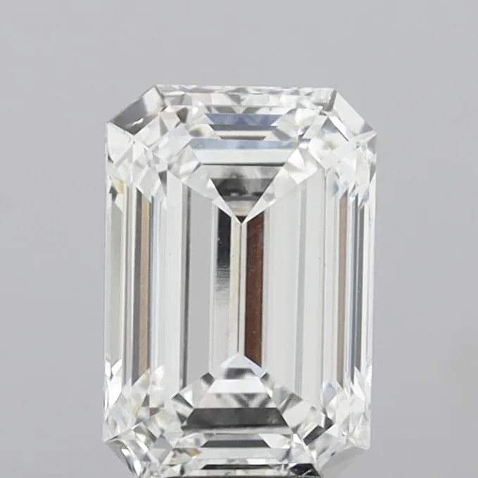 5.08ct Emerald Lab Grown Diamond (Colour E, Clarity VVS2, IGI Certified)