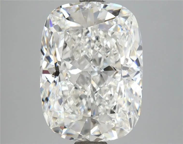 5.22ct Cushion modified Lab Grown Diamond (Colour F, Clarity VVS1, IGI Certified)