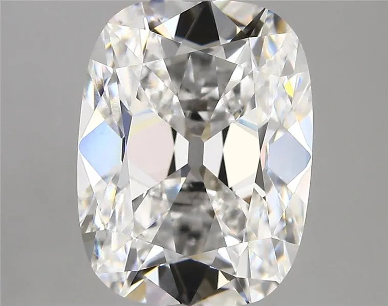 5.65ct Cushion modified Lab Grown Diamond (Colour D, Clarity VVS2, IGI Certified)