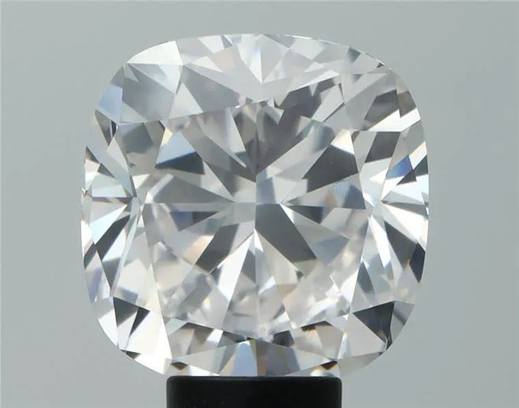 9.01ct Cushion modified Natural Diamond (Colour F, Clarity VVS2, GIA Certified)