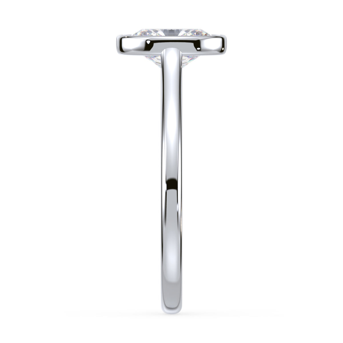 lm-preview|gwyneth-solitaire-bezel-setting|white|oval