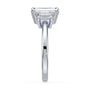 lm-preview|phoebe-trapezoid-three-stone-setting|white|emerald