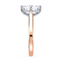 lm-preview|eleanor-half-moon-three-stone-setting|tt-rose|emerald